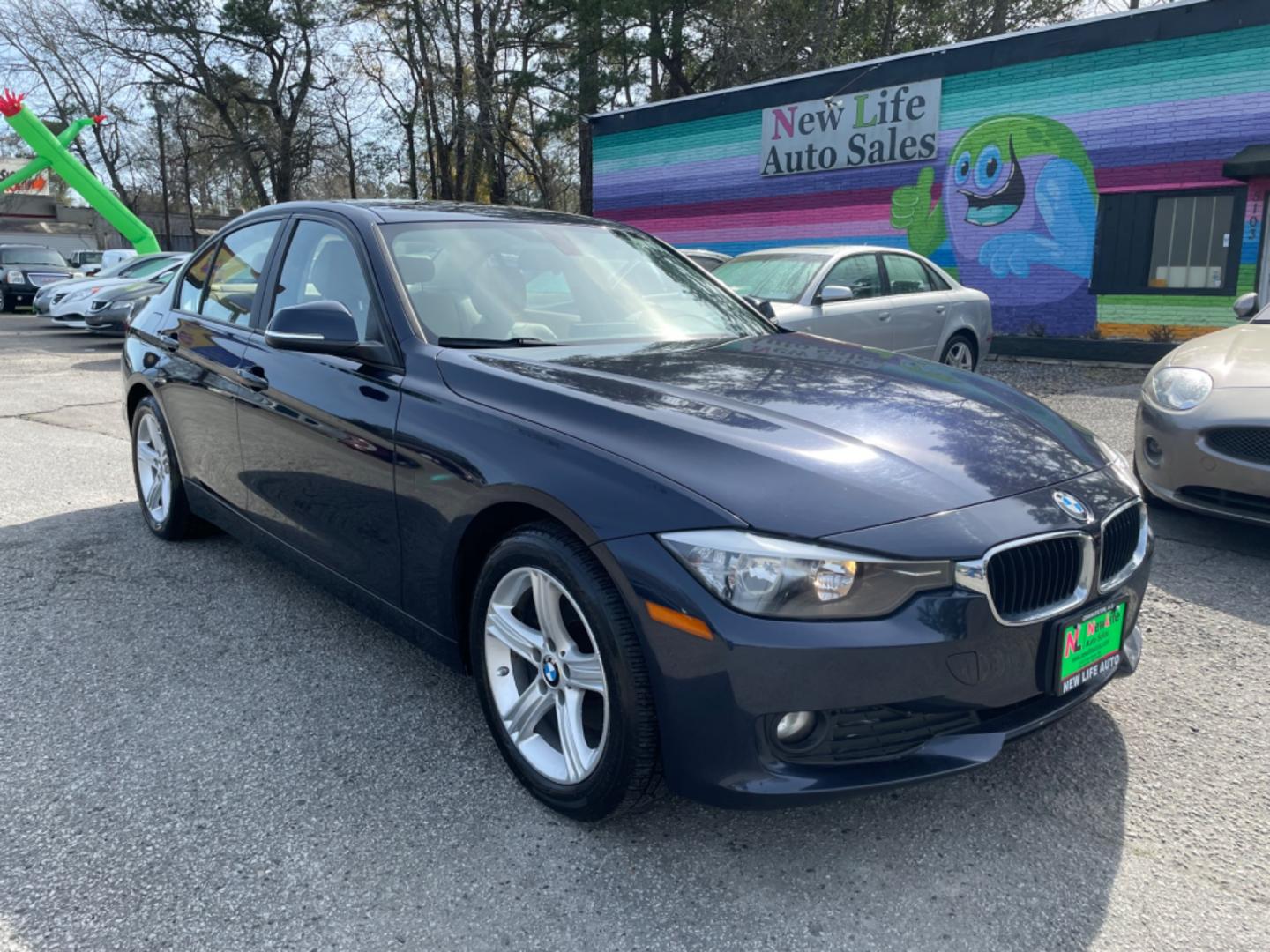 2014 BLUE BMW 3 SERIES 320I XDRIVE (WBA3C3G54EN) with an 2.0L engine, Automatic transmission, located at 5103 Dorchester Rd., Charleston, SC, 29418-5607, (843) 767-1122, 36.245171, -115.228050 - Photo#0